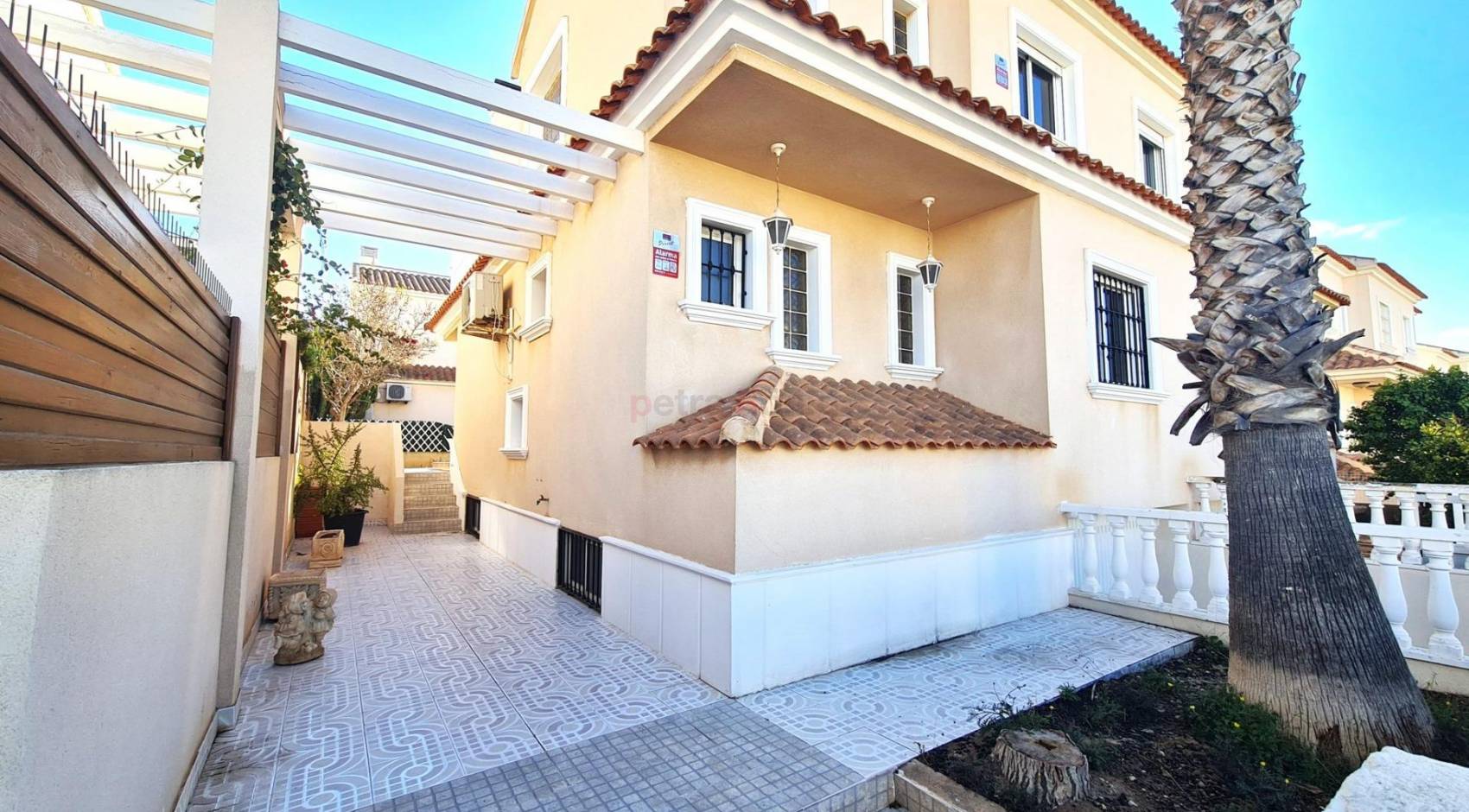 Resales - Villa - Torrevieja - Aguas Nuevas