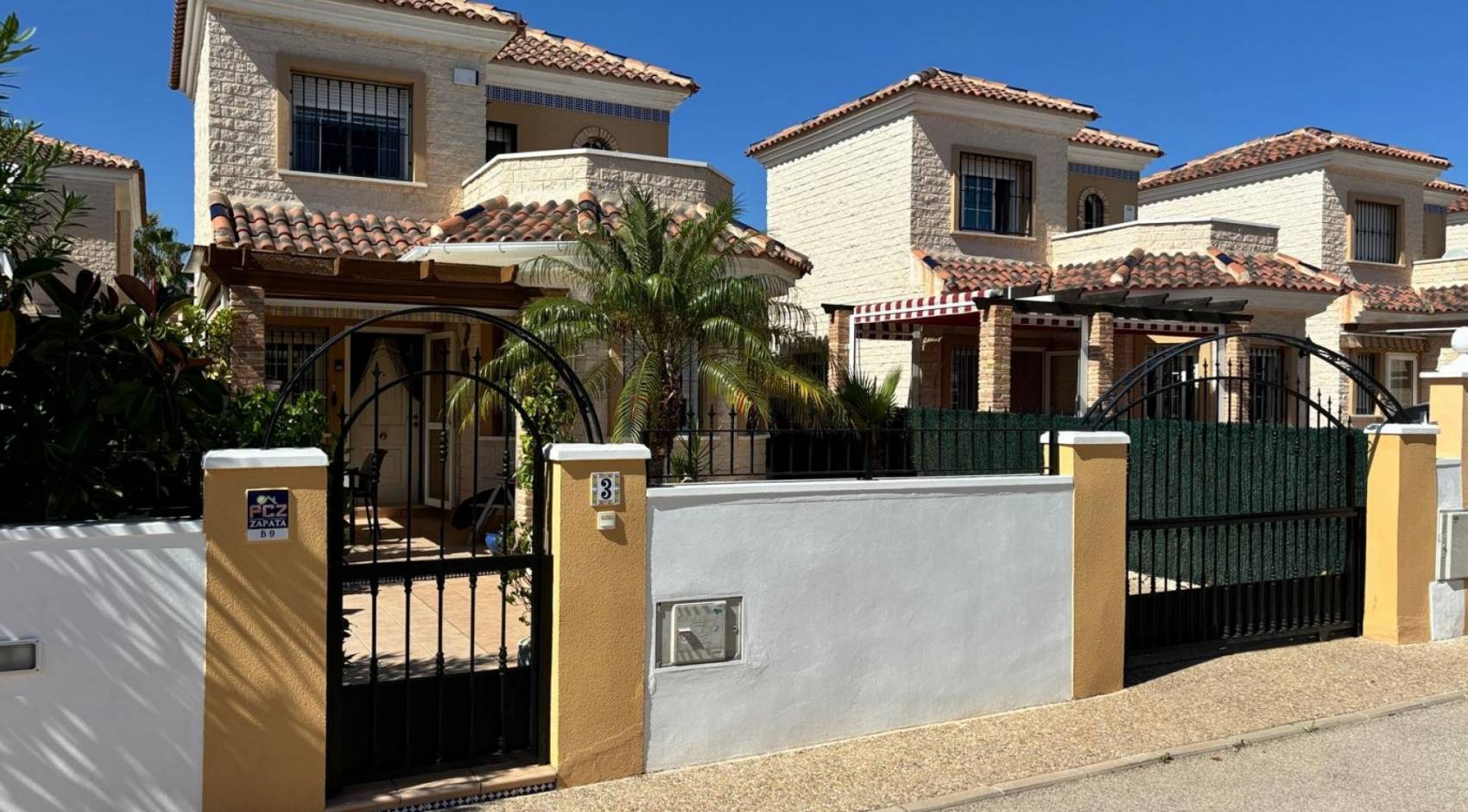 Resales - Villa - Guardamar del Segura - EL RASO