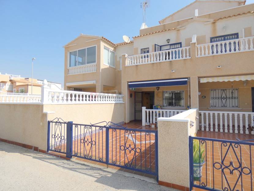 Resales - Townhouse - Punta Prima