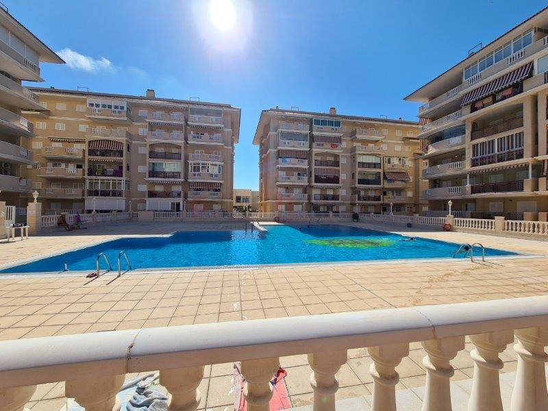 Reventa - Apartamento - La Mata