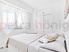 Resales - Apartment - Torrevieja - La Mata