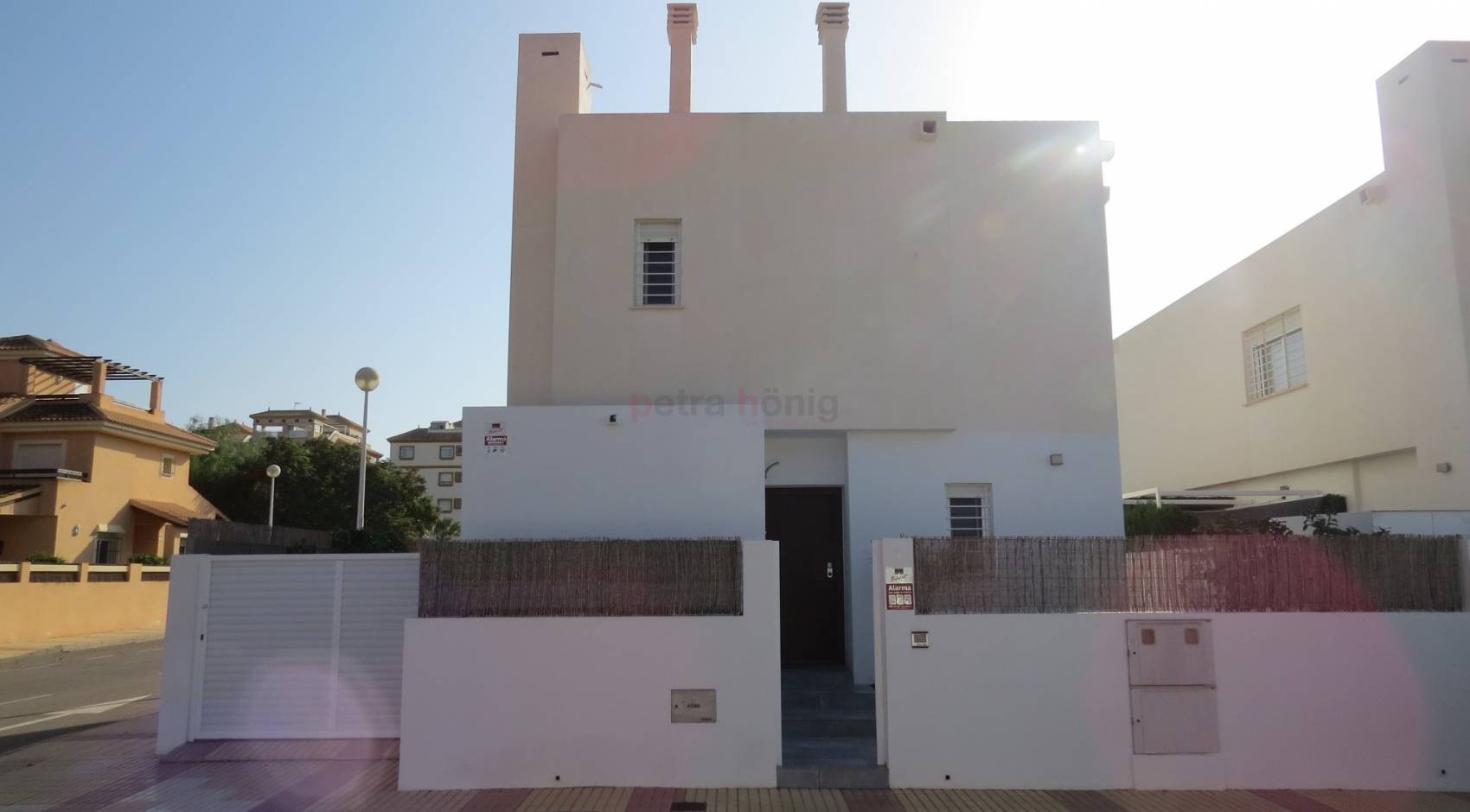 Resales - Villa - Other areas - Mar de Cristal