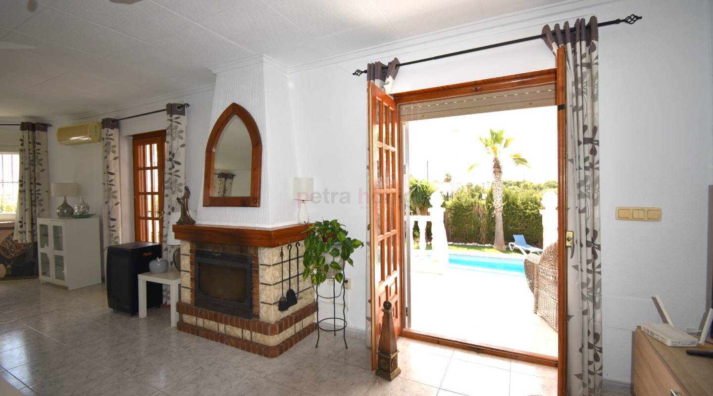 Resales - Villa - Los Montesinos