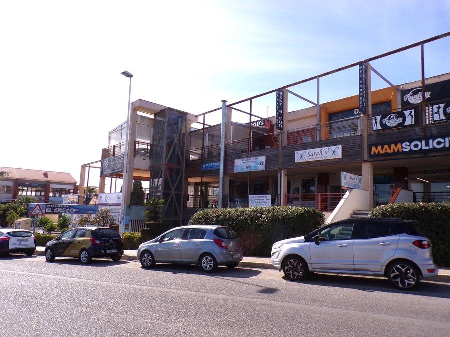 A Vendre - Commercial - Villamartin