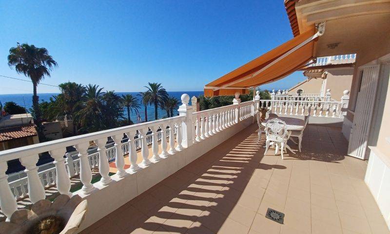 Resales - Villa - Torrevieja