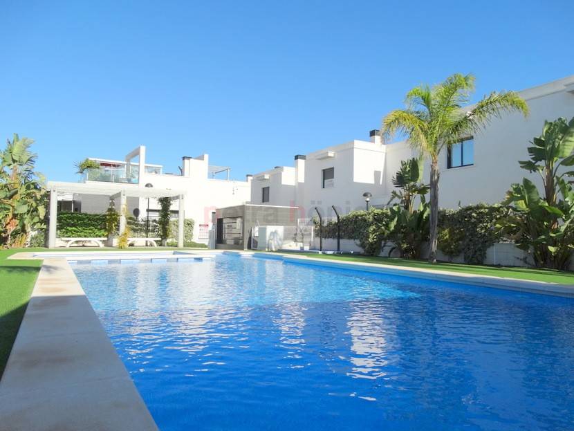 A Vendre - Villa - Cabo Roig