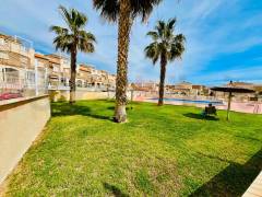 Til Salgs - Bungalow - Torrevieja - Torreblanca