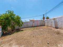 A Vendre - Villa - Ciudad Quesada