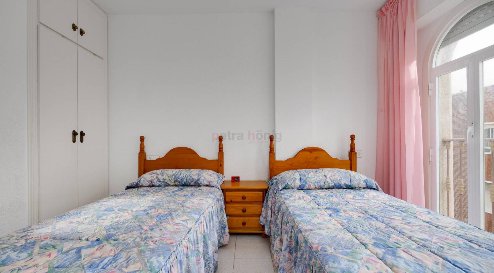 Resales - Apartment - Torrevieja - Playa De Los Náufragos