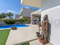 Resales - Villa - Orihuela Costa - Vistabella golf