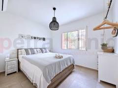 Resales - Villa - Other areas - ESTRELLA DE MAR