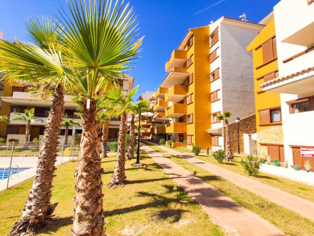 Resales - Apartment - Punta Prima