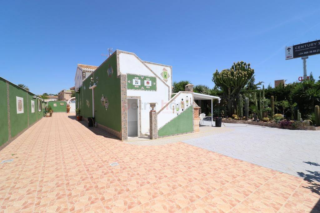 Sale - Вилла - Orihuela Costa - Campoamor