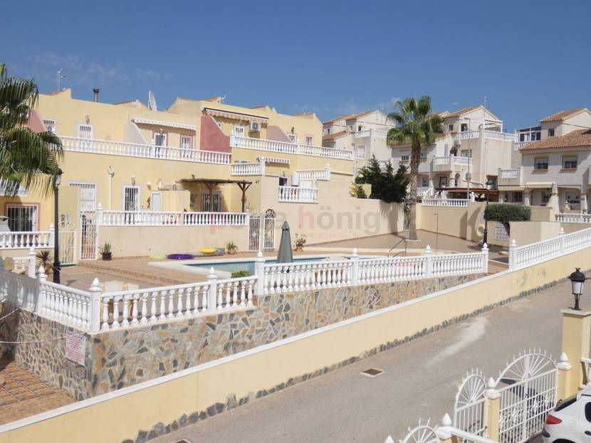 Resales - Townhouse - Villamartin