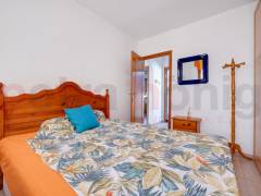 Gebrauchtobjekte - Bungalow - Torrevieja - Playa De Los Náufragos