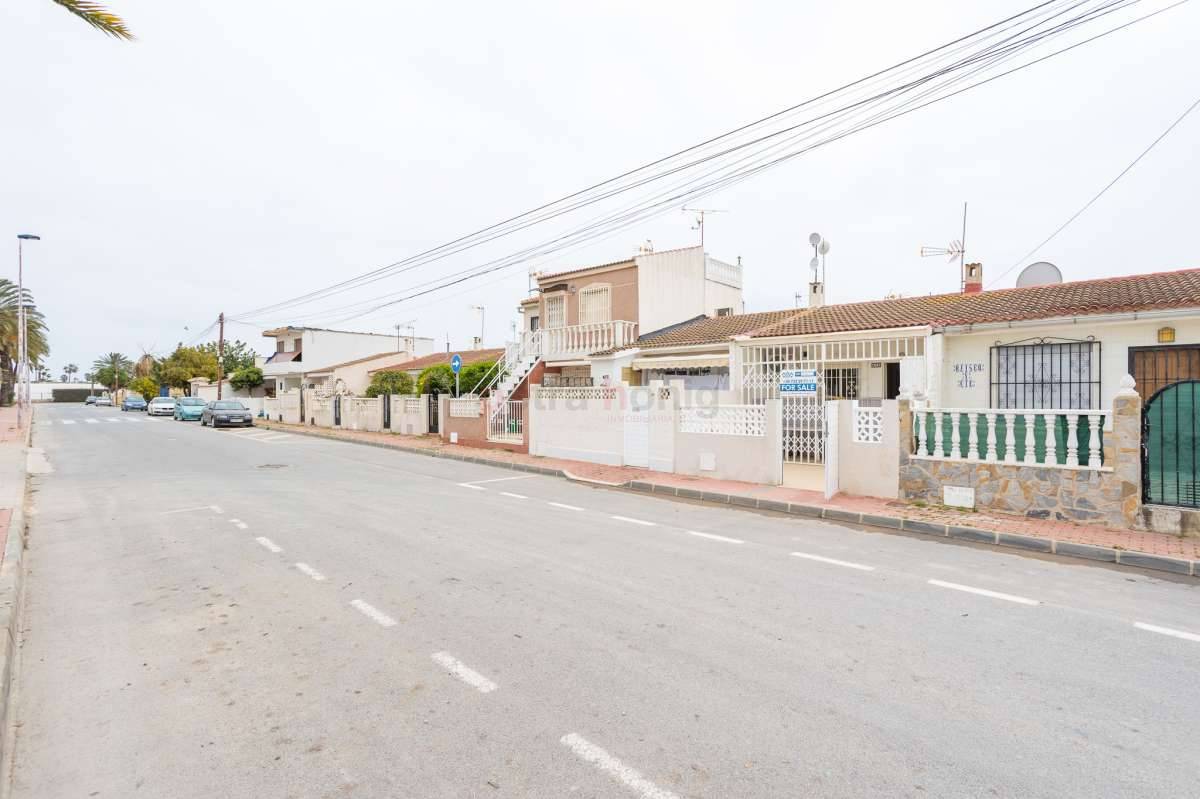 Resales - Townhouse - Torrevieja