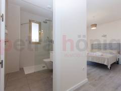 Resales - Apartment - Villamartin