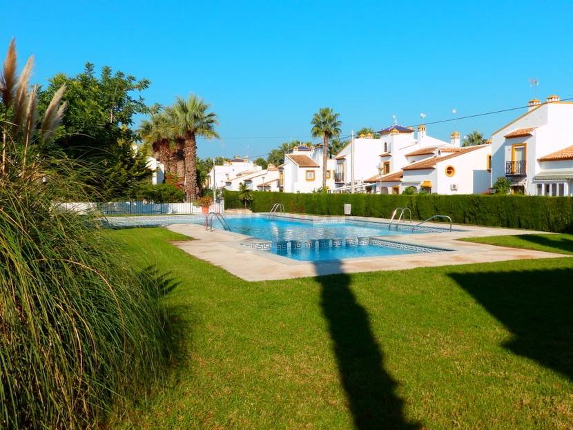 Resales - Townhouse - Villamartin