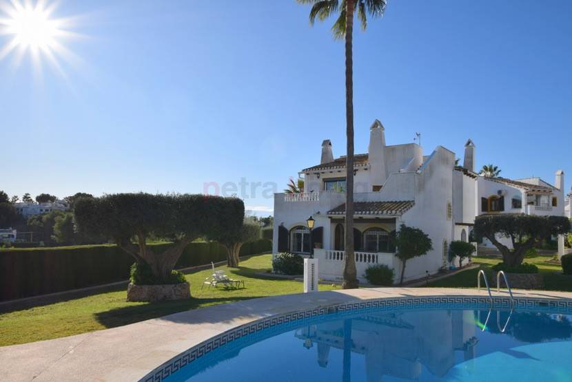 A Vendre - Villa - Villamartin