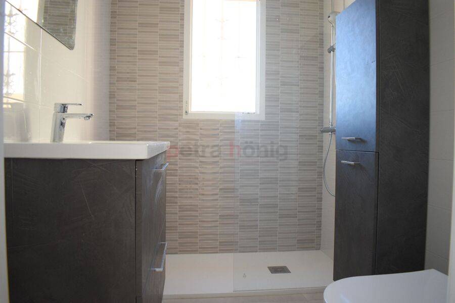 Resales - Apartment - Villamartin