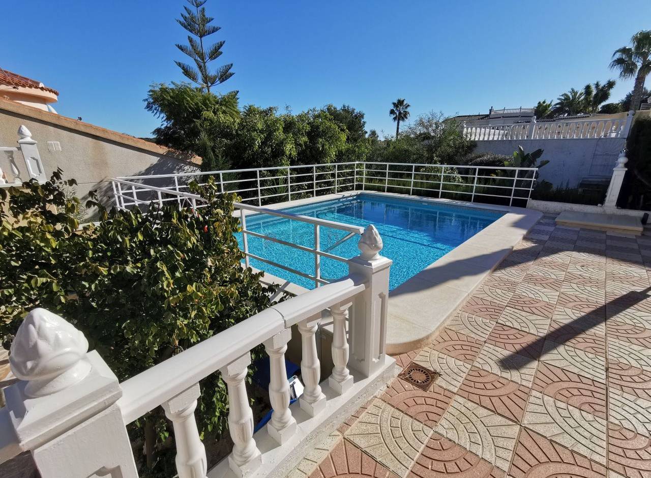 A Vendre - Villa - Ciudad Quesada - La Marquesa Golf