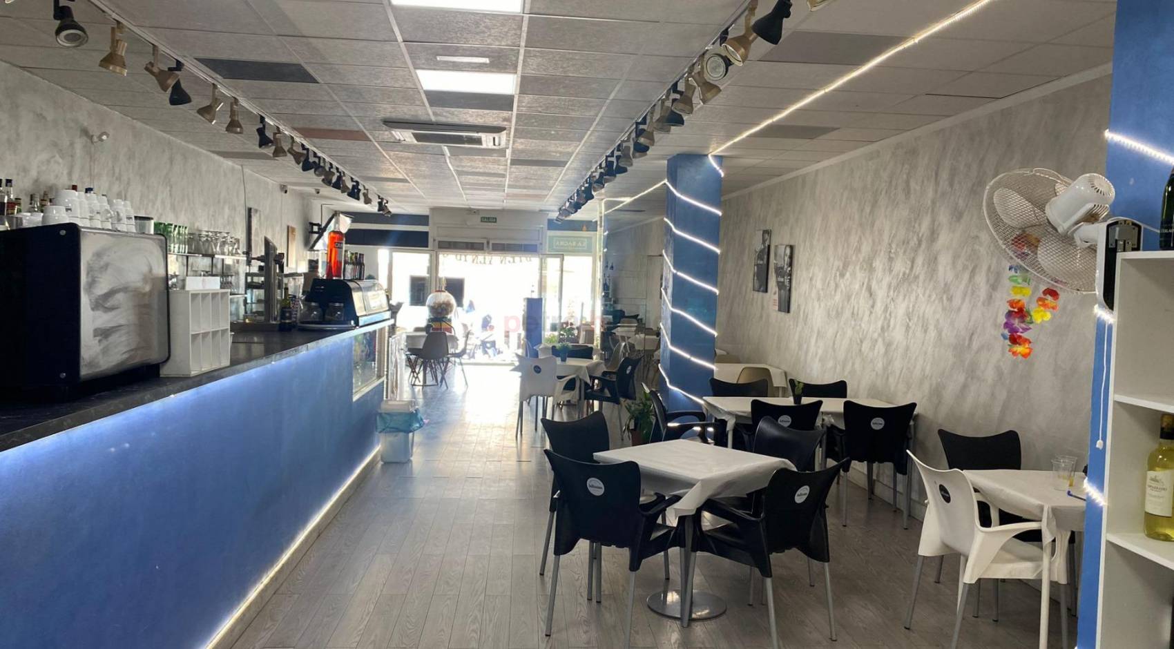 Reventa - Commercial - Torrevieja - Playa del Cura