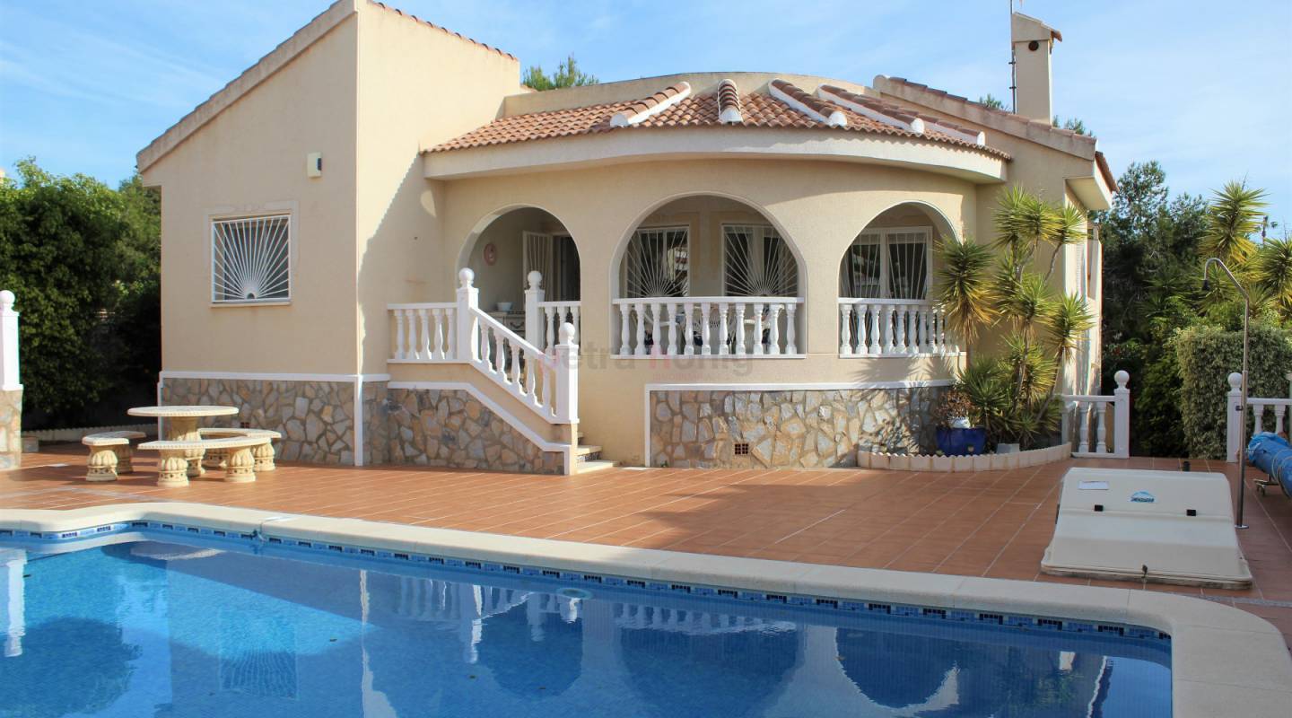 A Vendre - Villa - Ciudad Quesada - La Fiesta