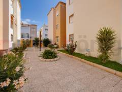 Resales - Bungalow - Torrevieja - Playa De Los Náufragos