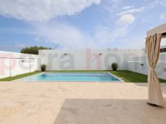 Sale - Вилла - Torrevieja - San Luis