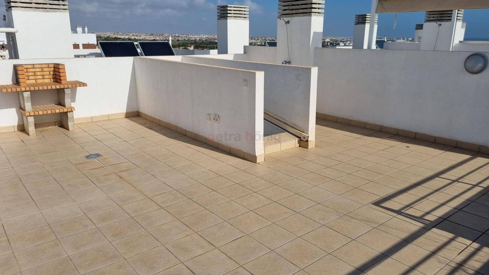 Resales - Apartment - Orihuela Costa - Montezenia