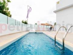 nieuw - Villa - Torrevieja - Torretas