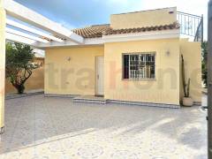 Resales - Villa - Other areas - ESTRELLA DE MAR