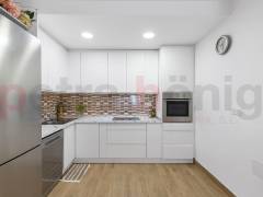 Reventa - Apartamento - Orihuela Costa - La Zenia