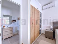 Resales - Villa - Other areas - ESTRELLA DE MAR