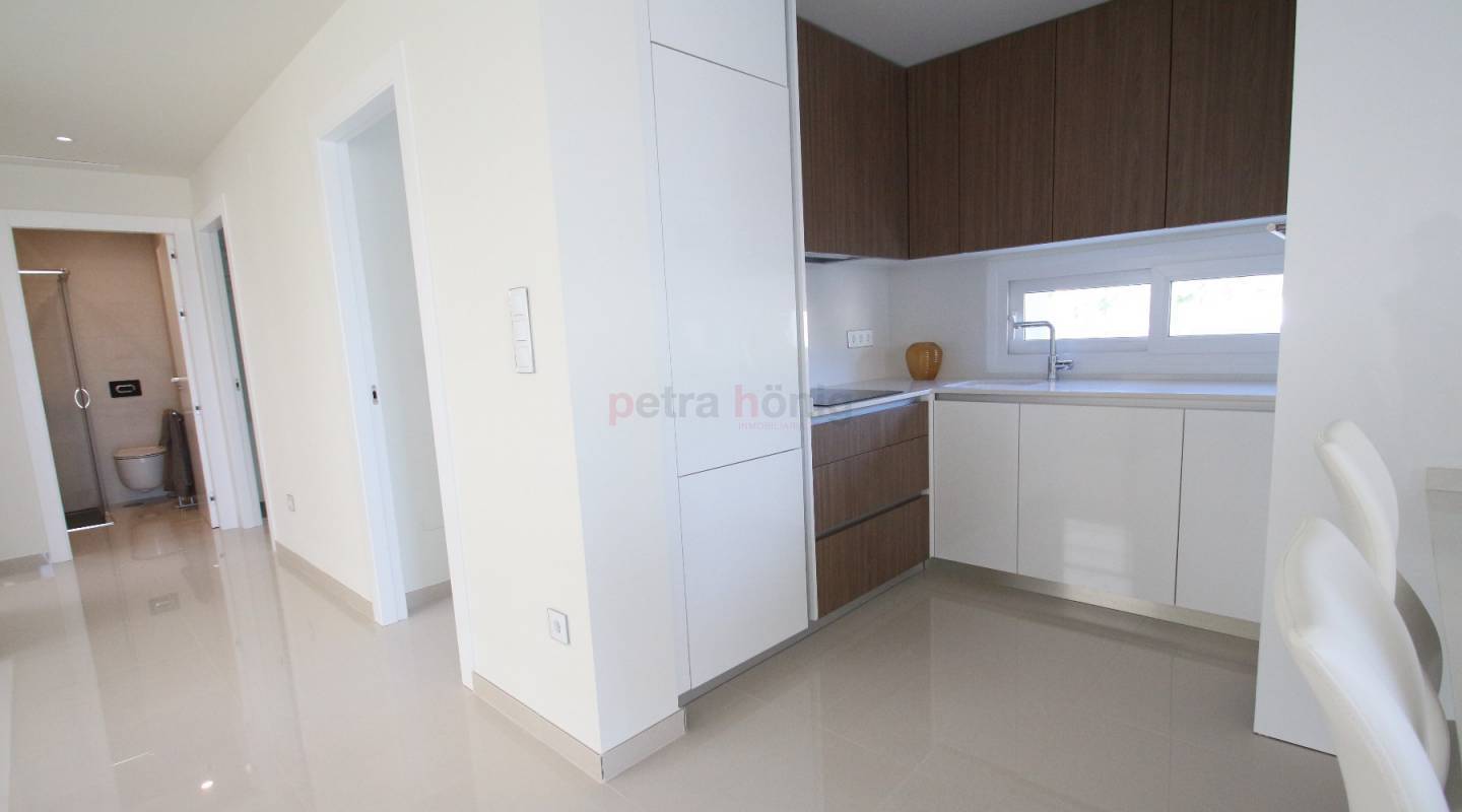 Resales - Apartment - Torrevieja - Parque de las Naciones