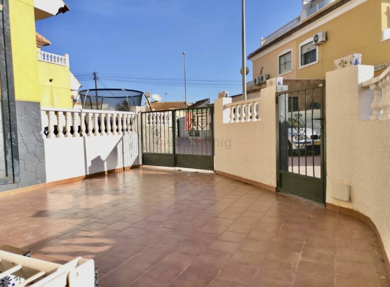 Resales - Semi Detached - Playa Flamenca