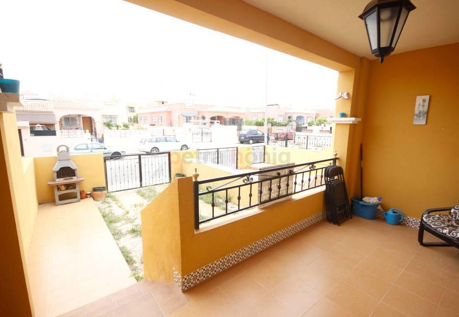 Reventa - Apartamento - Los Montesinos