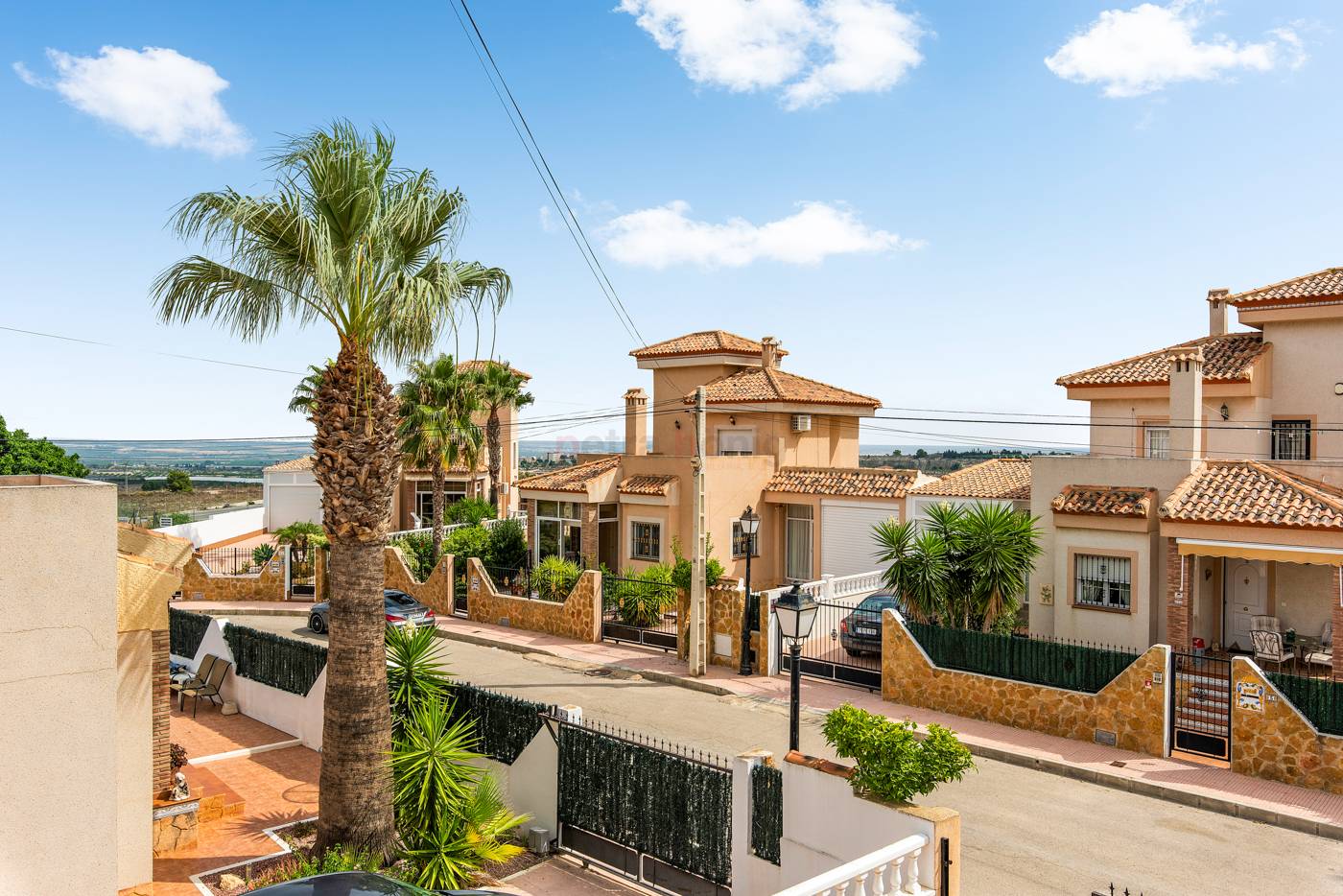 Gebrauchtobjekte - Einfamilienhaus - San Miguel de Salinas