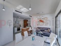 Neubau-Projekte - Einfamilienhaus - San Miguel de Salinas - Ciudad de las Comunicaciones