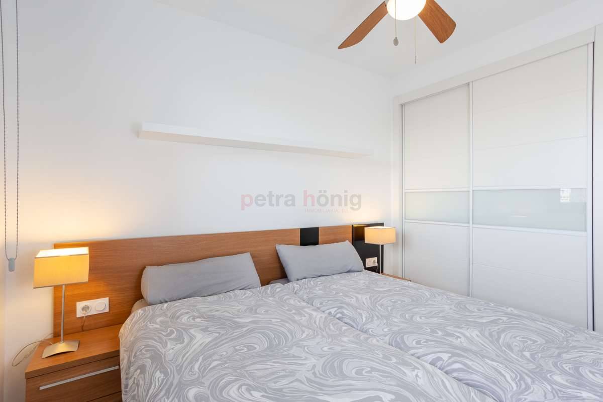 Resales - Apartment - Punta Prima