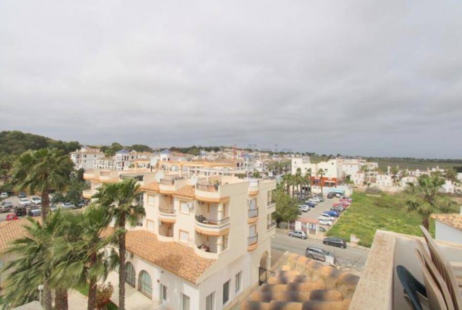 Resales - Apartment - Villamartin