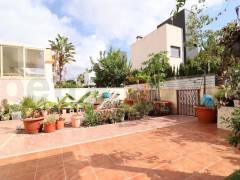 Gebrauchtobjekte - Einfamilienhaus - Orihuela Costa - Lomas De Cabo Roig