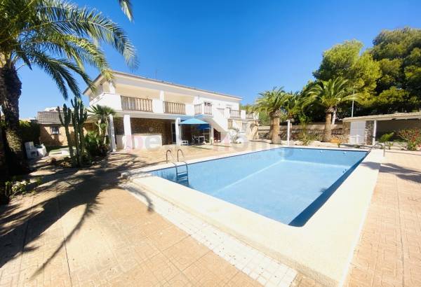 Villa - Til Salgs - La Zenia - La Zenia