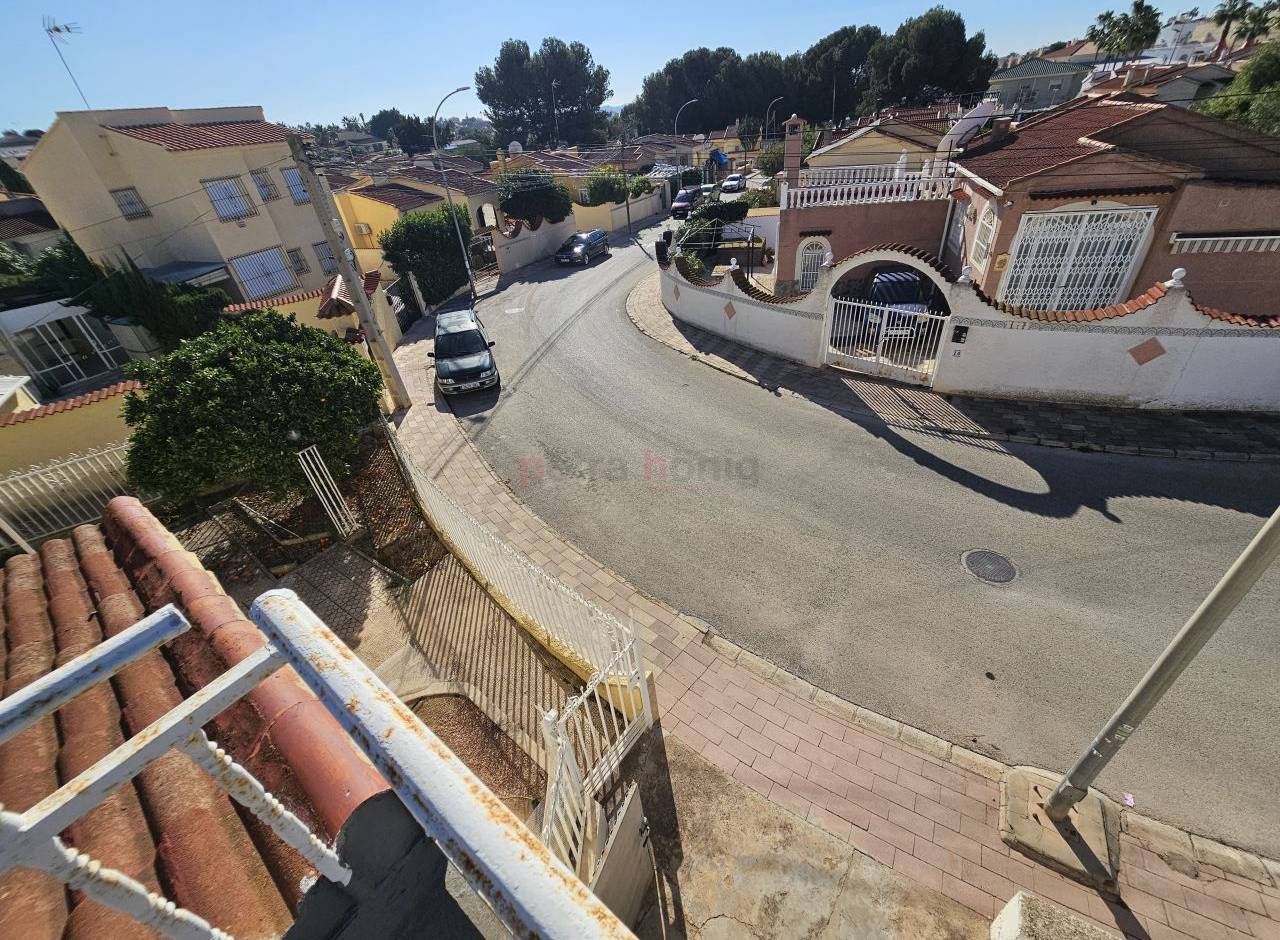 A Vendre - Villa - La Marina