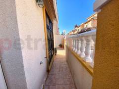 Resales - Townhouse - Torrevieja - Aguas nuevas 2