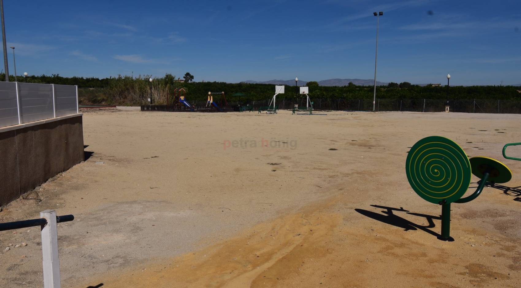 Gebrauchtobjekte - Finca - Algorfa - Montebello