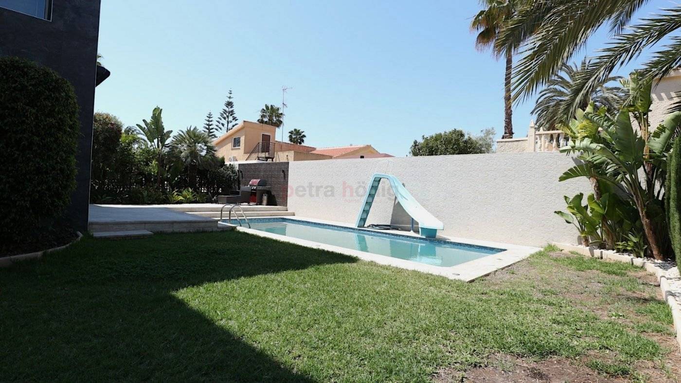 Gebrauchtobjekte - Einfamilienhaus - Torrevieja - Los Angeles