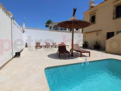 Resales - Villa - Villamartin