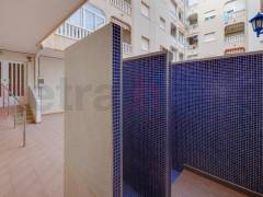 Resales - Apartment - Torrevieja - Playa De Los Náufragos