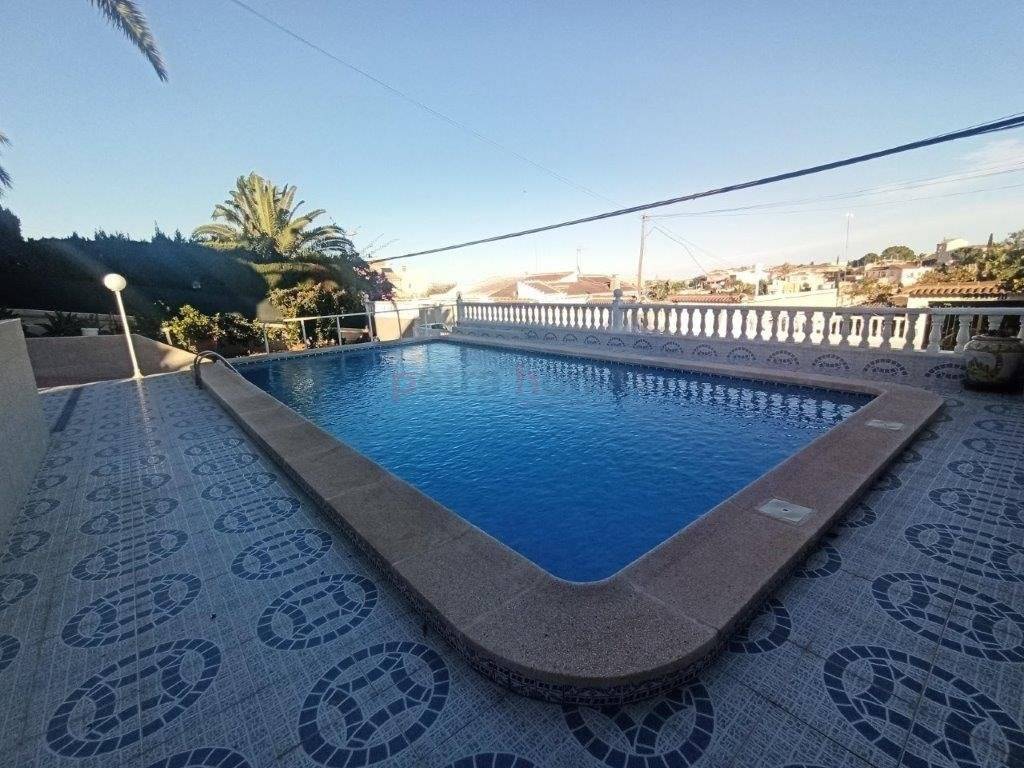 Resales - Villa - Torrevieja - Los Balcones